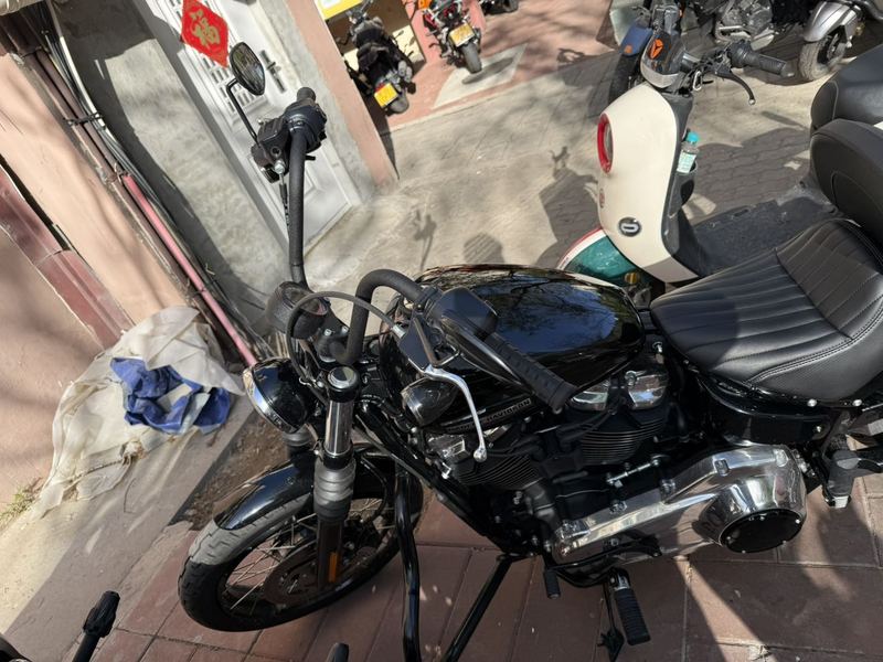二手哈雷戴维森街霸 Street Bob