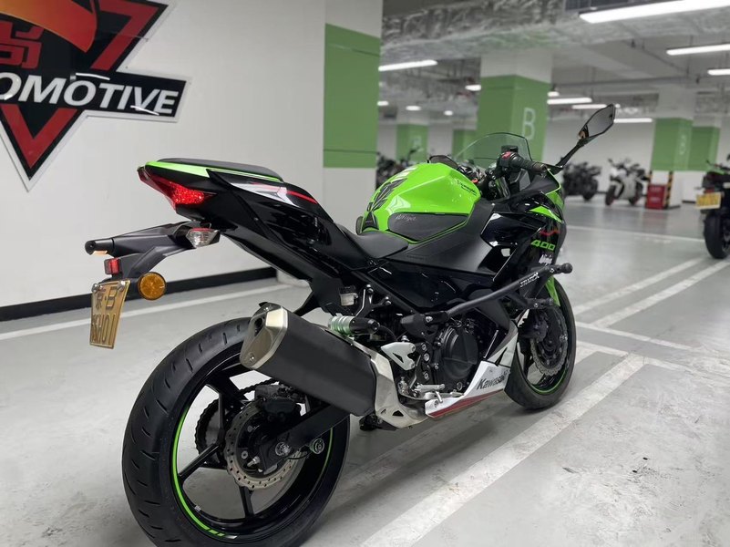 二手川崎Ninja 400