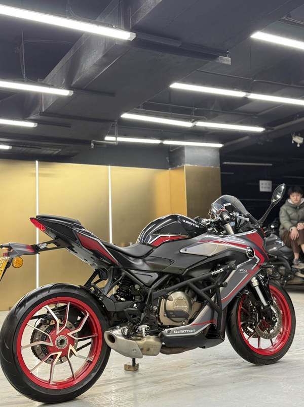二手QJMOTOR赛400
