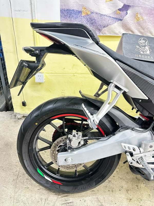二手宗申阿普利亚GPR250R
