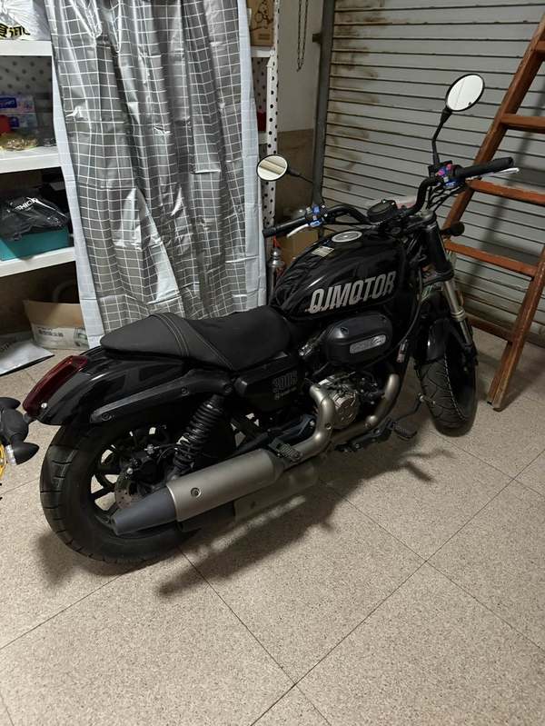 二手QJMOTOR闪300