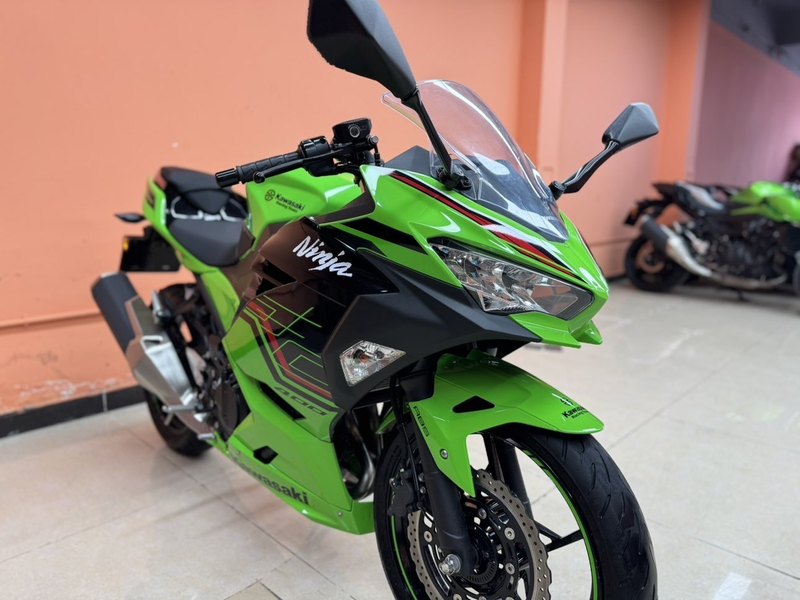 二手川崎Ninja 400