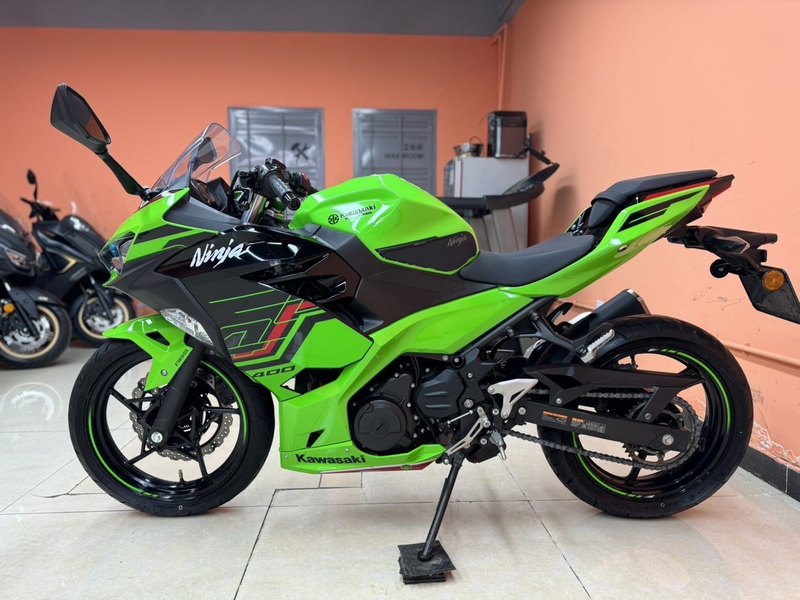 二手川崎Ninja 400