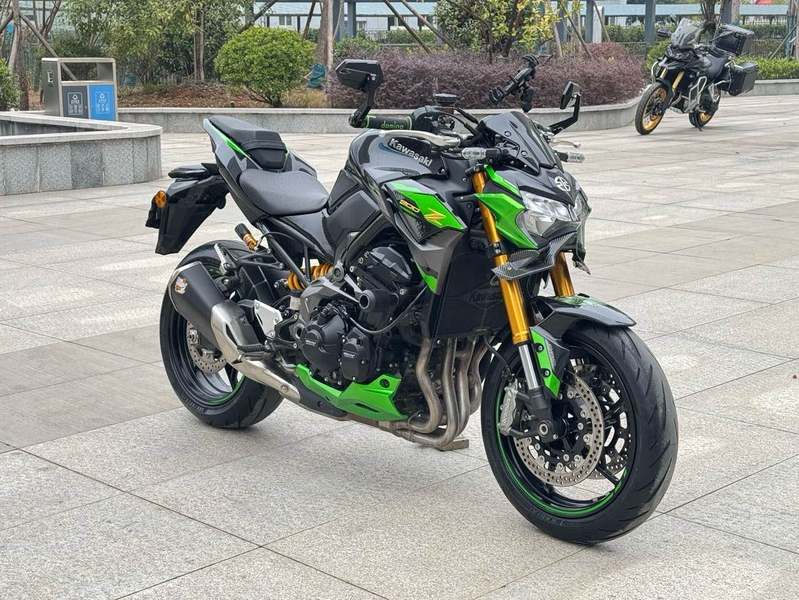 二手川崎Z900