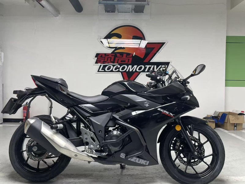 二手豪爵铃木GSX250R