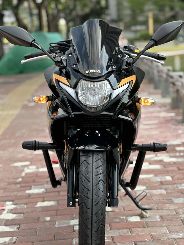 二手豪爵铃木GSX250R