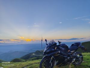 二手贝纳利龙卷风 Tornado 302R