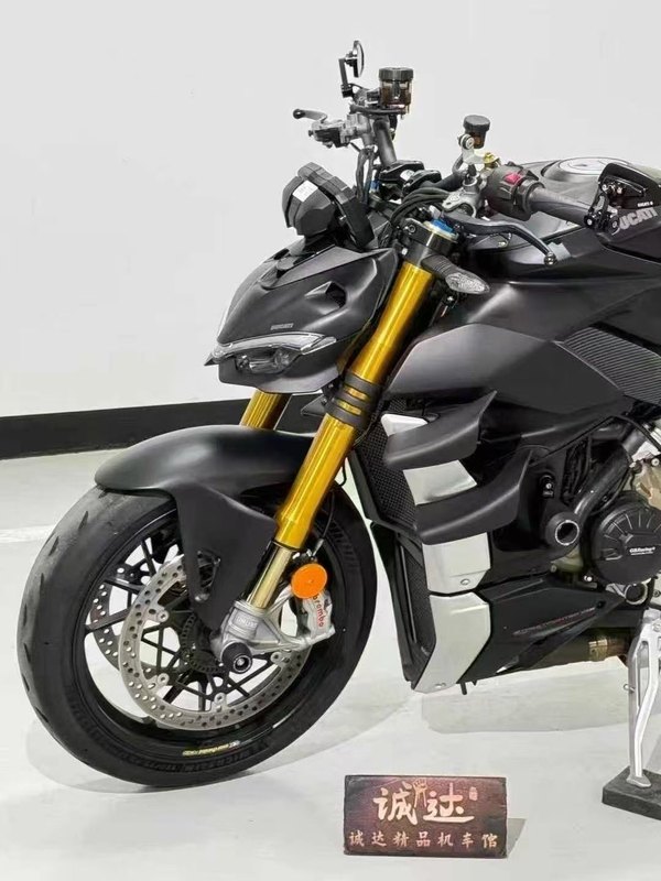 二手杜卡迪Street Fighter V4