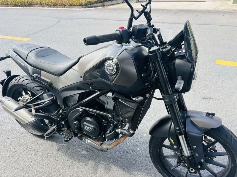 二手贝纳利幼狮 Leoncino 250