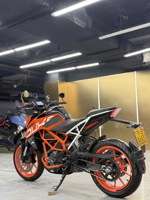 二手KTMR2R390 Duke
