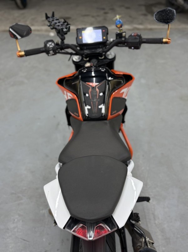 二手KTMR2R390 Duke