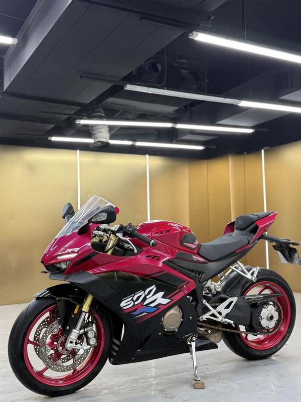 二手张雪机车500RR