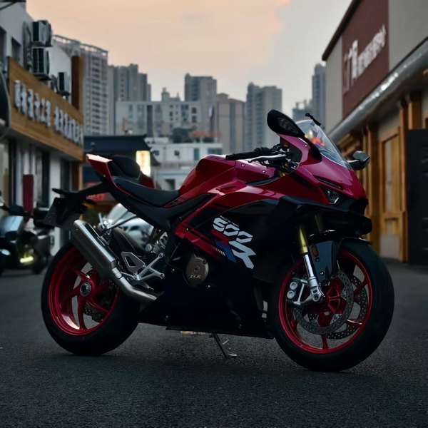 二手张雪机车500RR