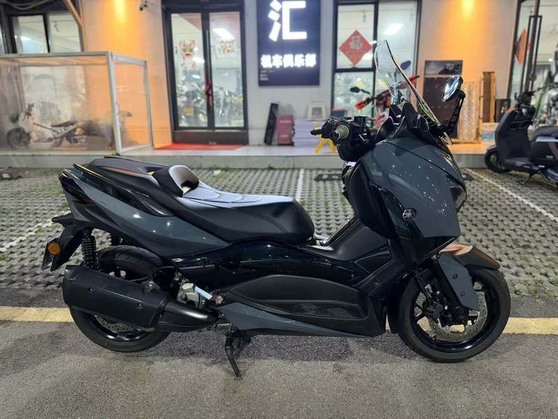 二手雅马哈XMAX