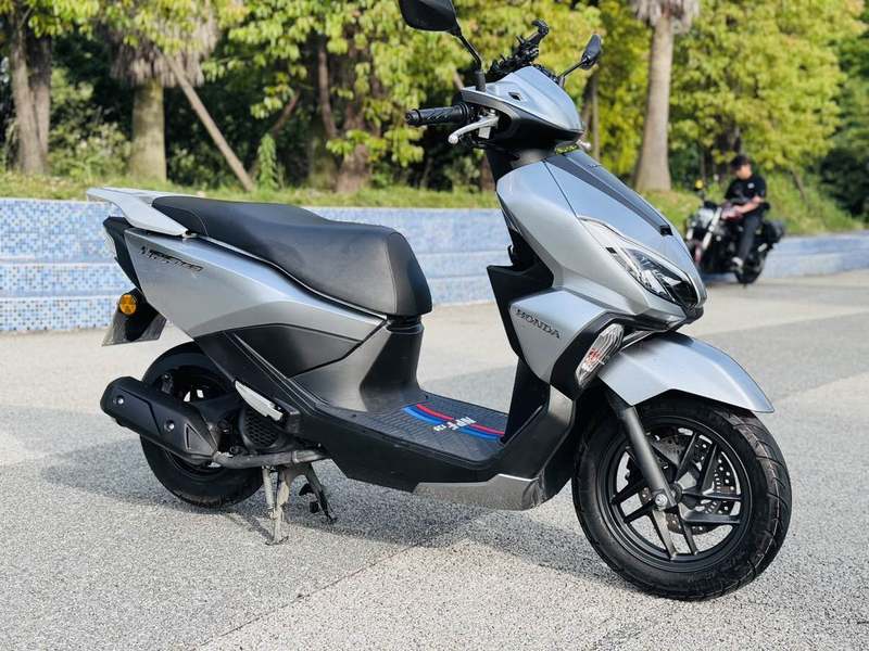 二手五羊本田NPF125