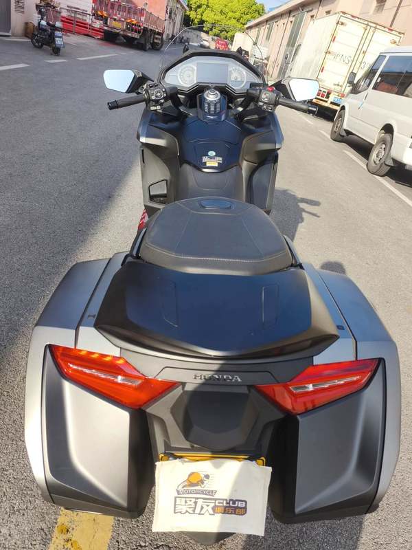 二手本田Gold Wing GL 1800 F6B