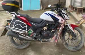 二手新大洲本田CBF150R