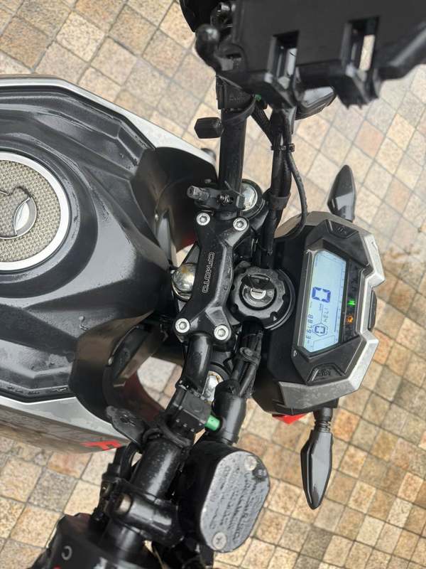 二手春风ST狒狒