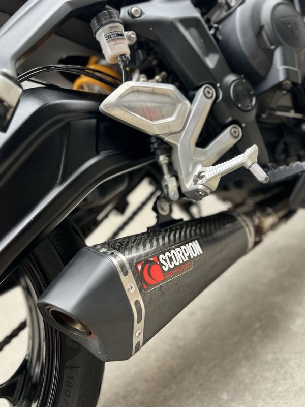 二手凯旋Trident 660