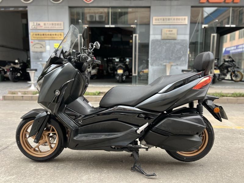 二手雅马哈XMAX