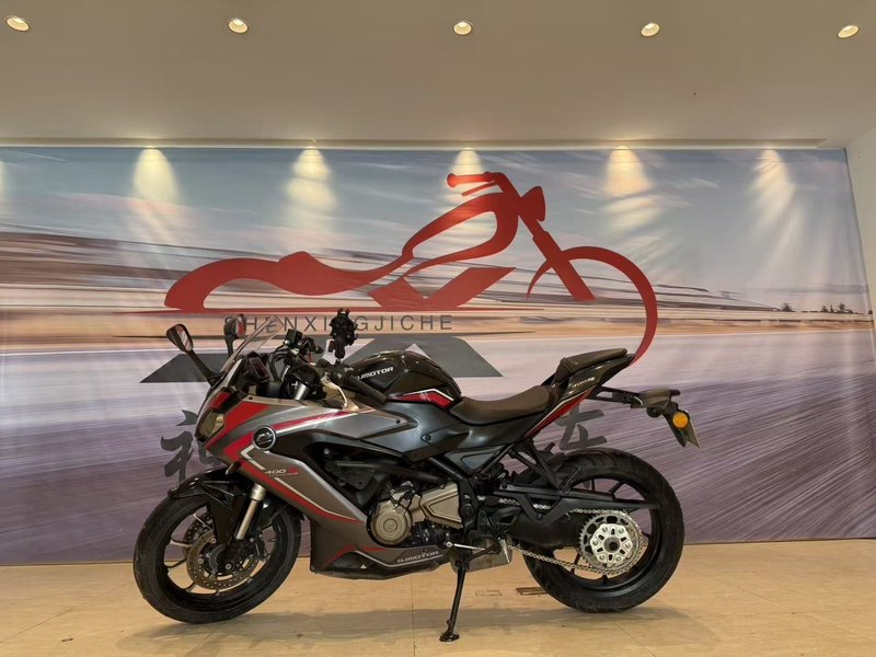 二手QJMOTOR赛400