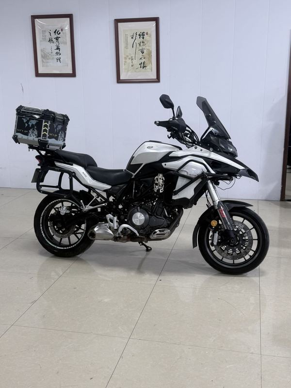 二手贝纳利金鹏 TRK502