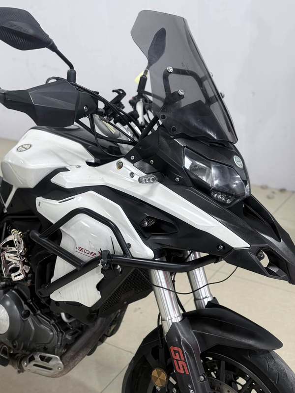 二手贝纳利金鹏 TRK502