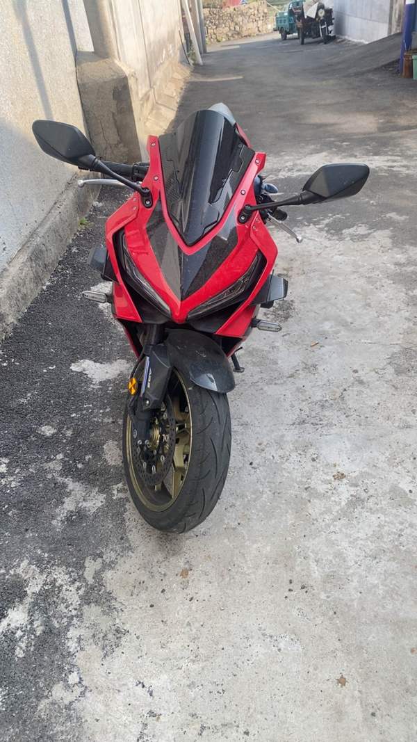 二手本田CBR650R
