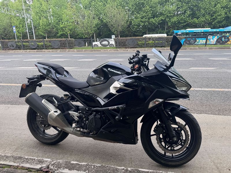 二手川崎Ninja 400