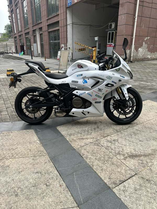 二手QJMOTOR赛250