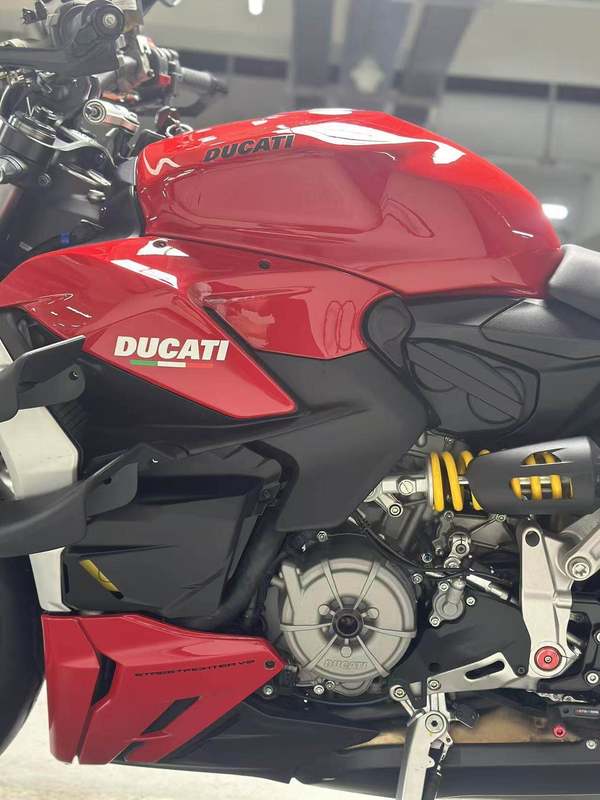 二手杜卡迪Street Fighter V2