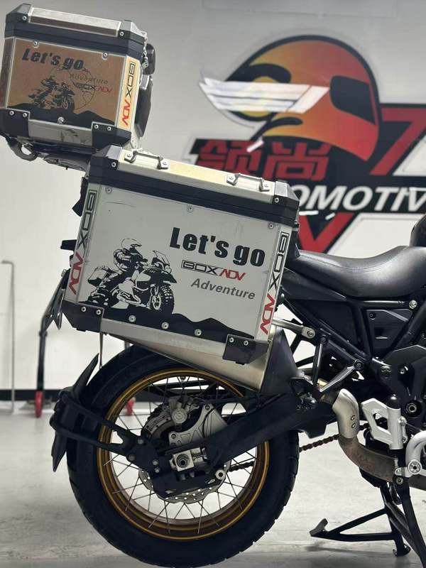 二手贝纳利TRK702