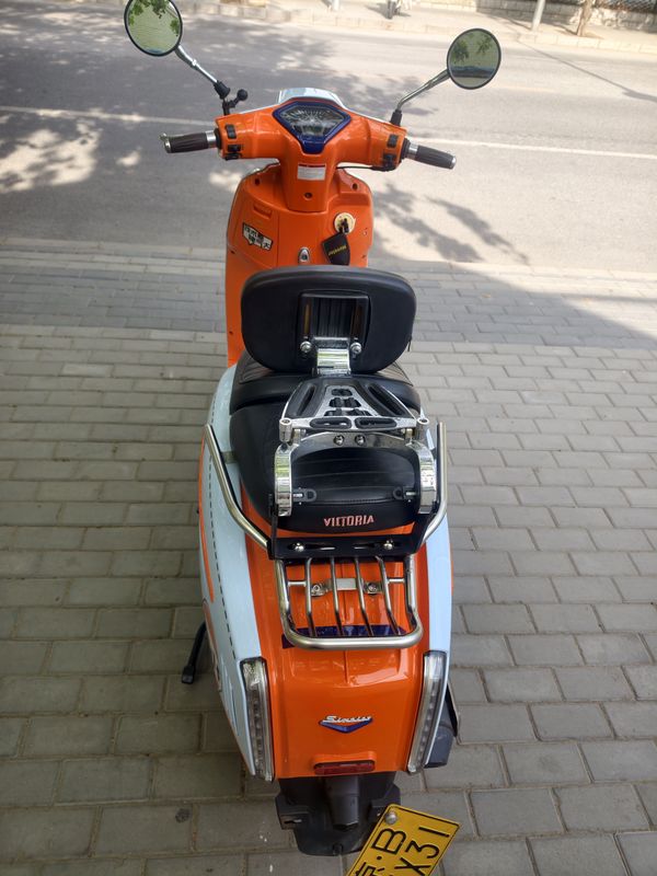 二手维多利亚Sixties 300i