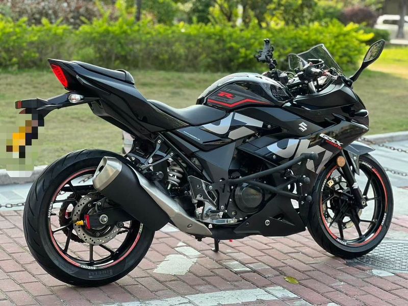 二手豪爵铃木GSX250R