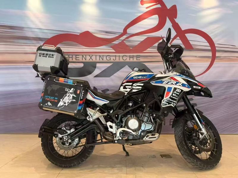 二手贝纳利金鹏 TRK502