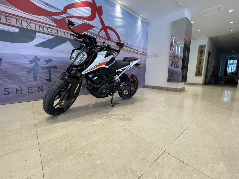 二手KTMR2R390 Duke