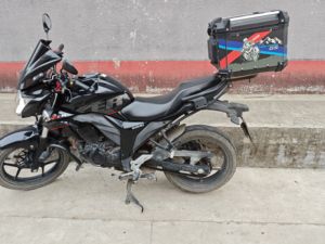 二手济南铃木极客飒 Gixxer 155 NK