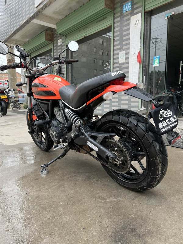二手杜卡迪Scrambler Sixty2