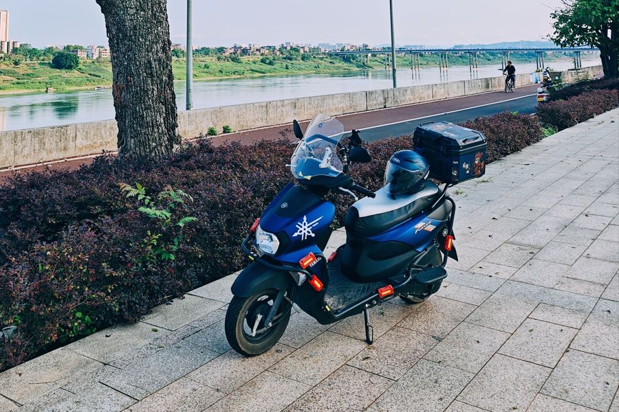 二手建设雅马哈旭鹰125