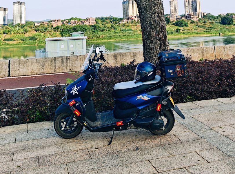 二手建设雅马哈旭鹰125