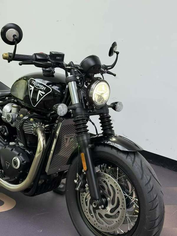 二手凯旋Bonneville Bobber