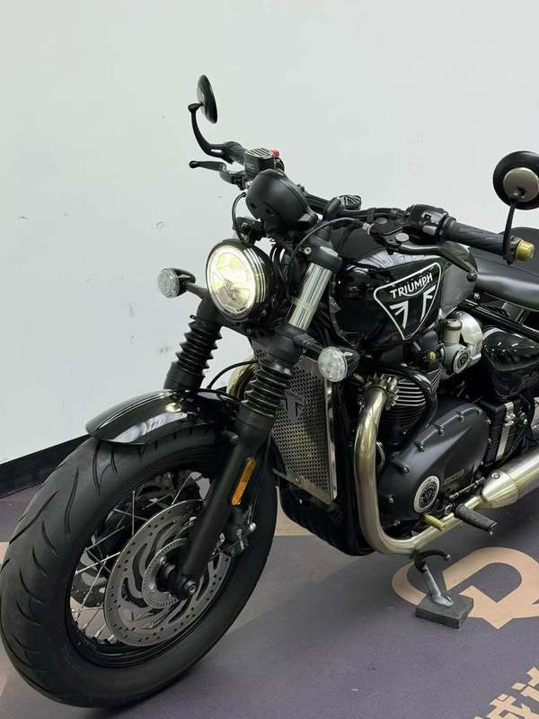 二手凯旋Bonneville Bobber