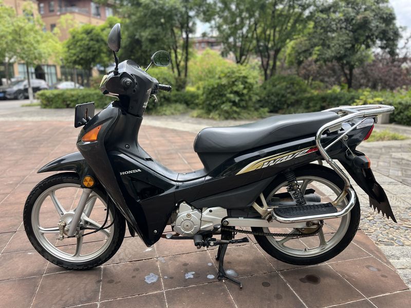 二手新大洲本田新威武SDH110-19