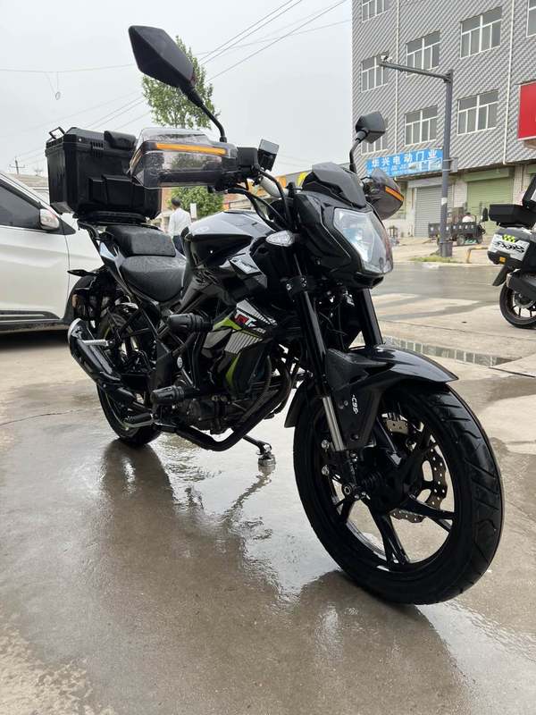 二手贝纳利红宝龙 TNT150i
