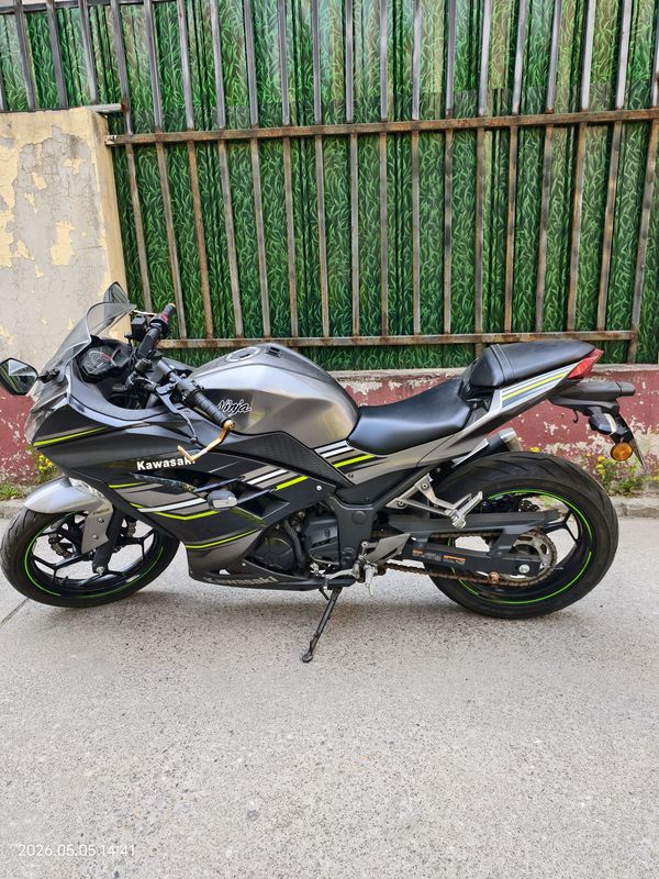 二手川崎Ninja 250R 