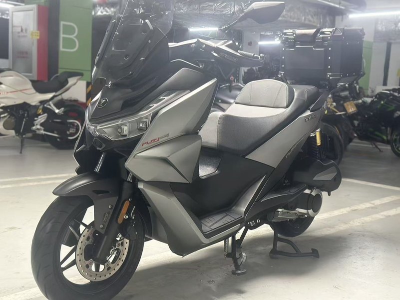二手无极SR250GT