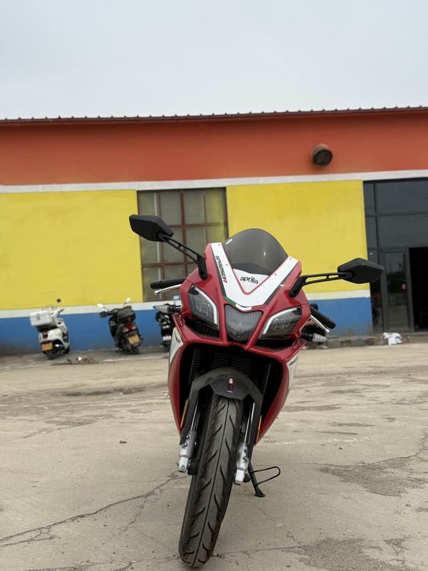 二手宗申阿普利亚GPR250R
