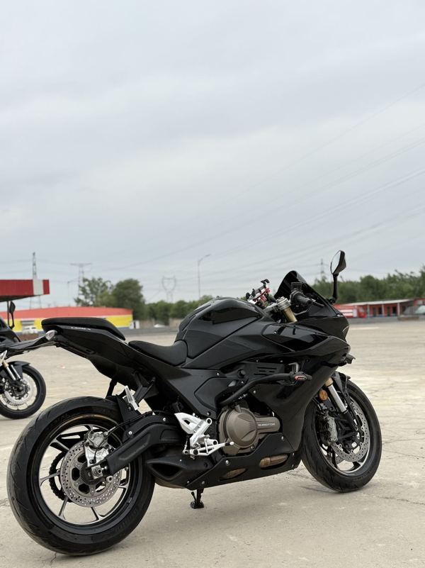 二手QJMOTOR赛550
