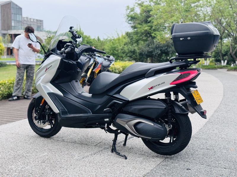 二手光阳赛艇 S400