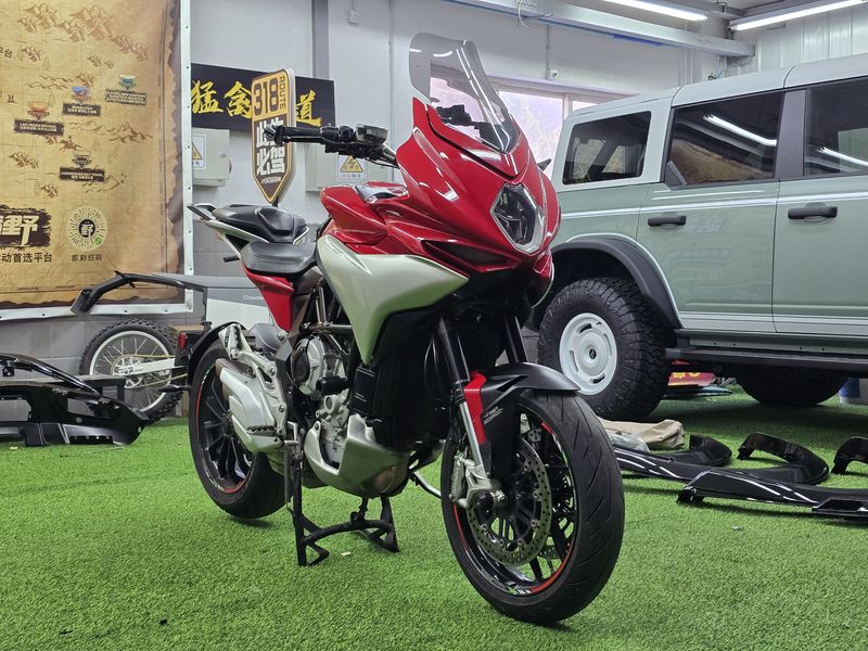 二手奥古斯塔Turismo Veloce 800